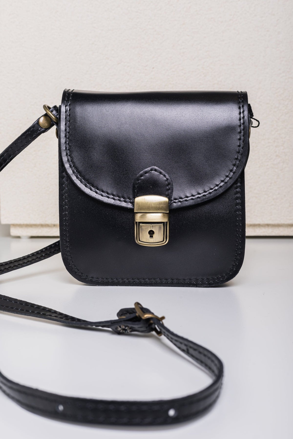 Leather Clasp Bag