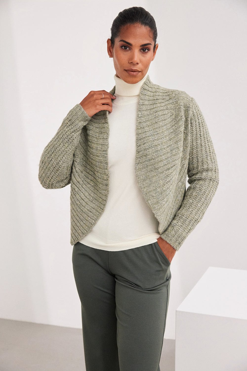 ART Knit Cardigan