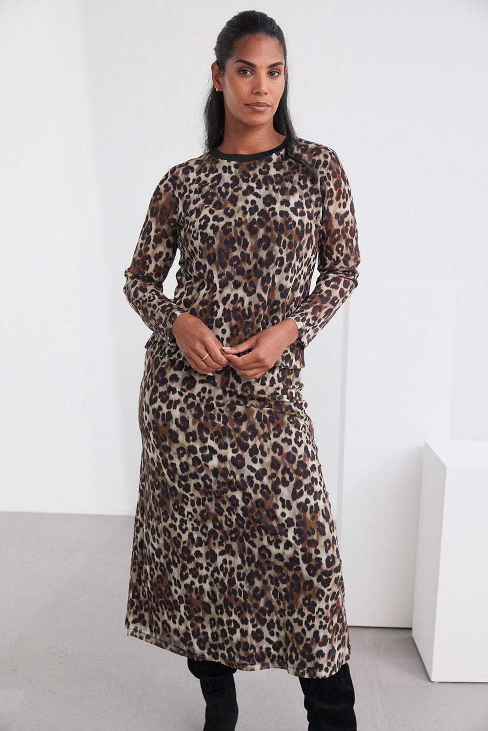 Kartner Mesh Animal Print Skirt