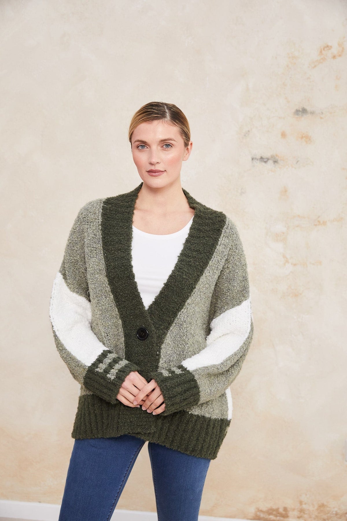 ART Boucle Cardigan