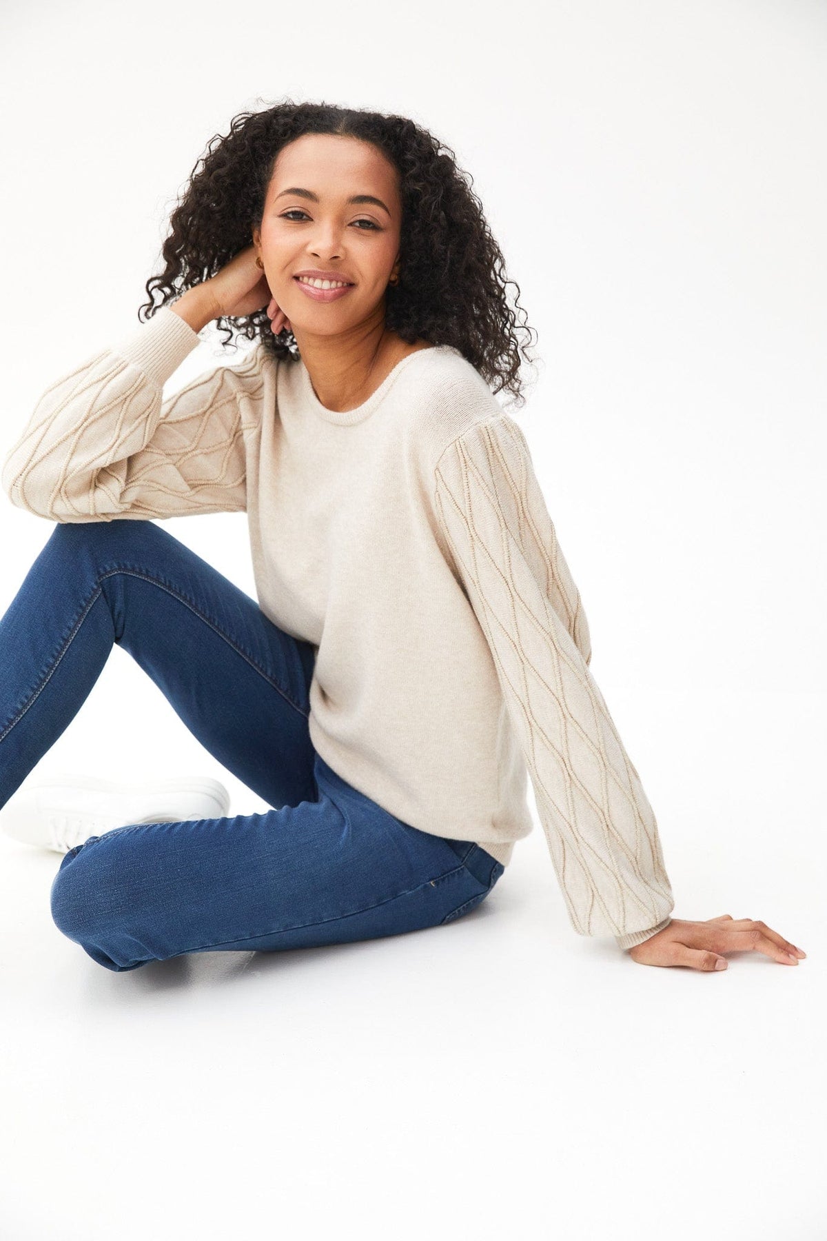 Kartner Diamond Sleeve Knit