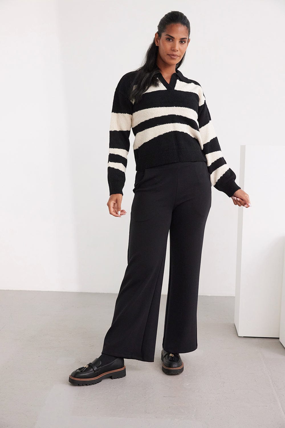 Kartner Rugby Textured Knit Top