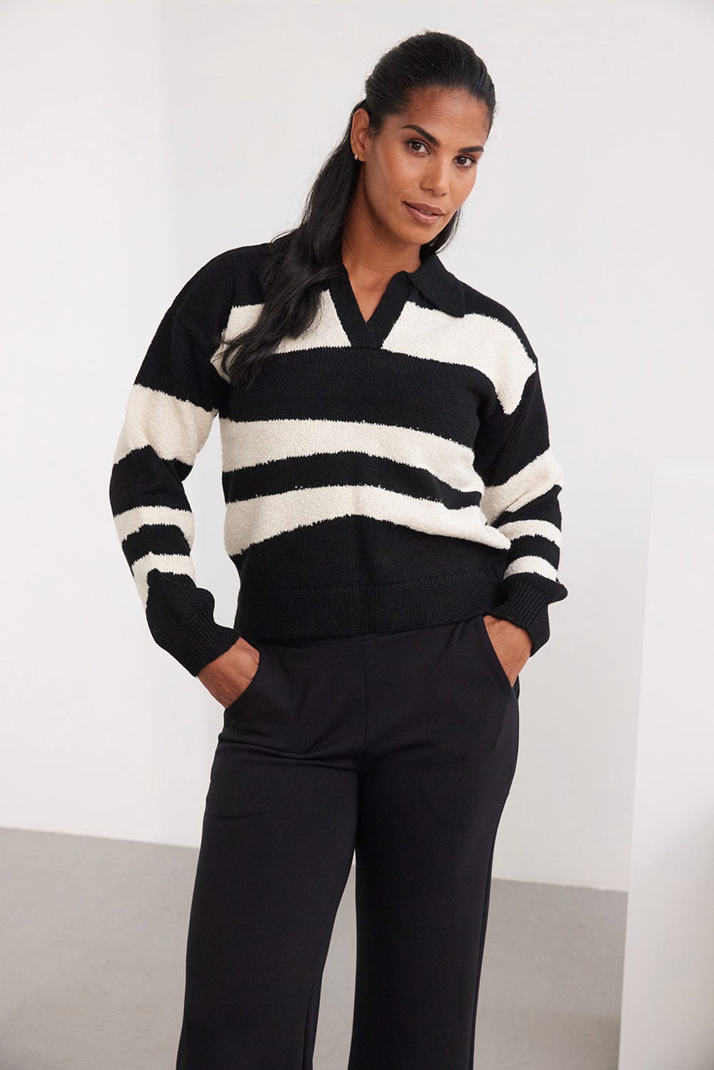 Kartner Rugby Textured Knit Top