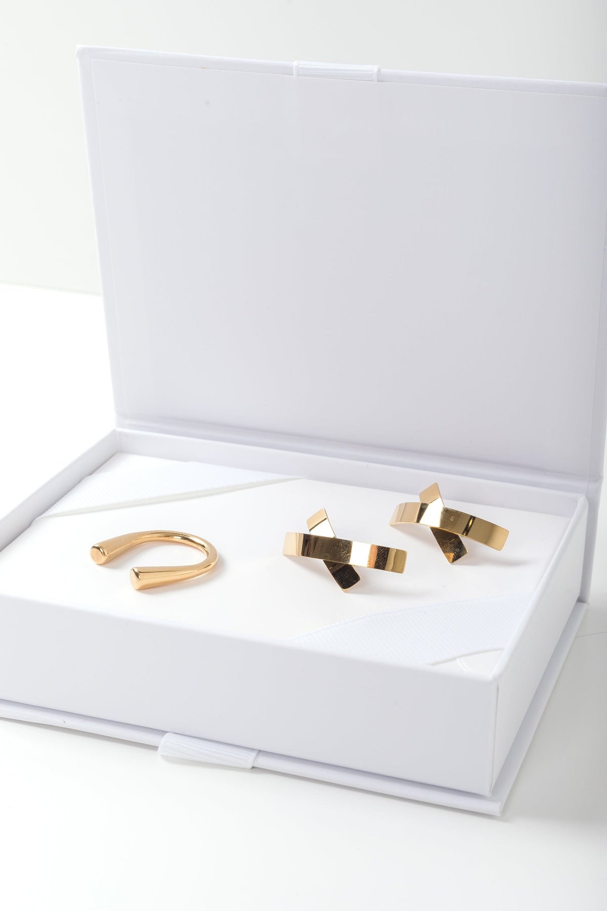 Criss-Cross Earrings