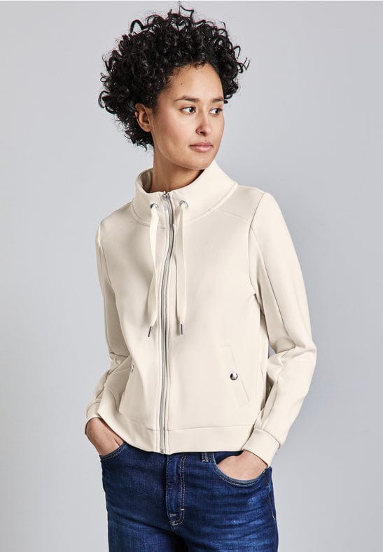 Hoodies & Jumpers