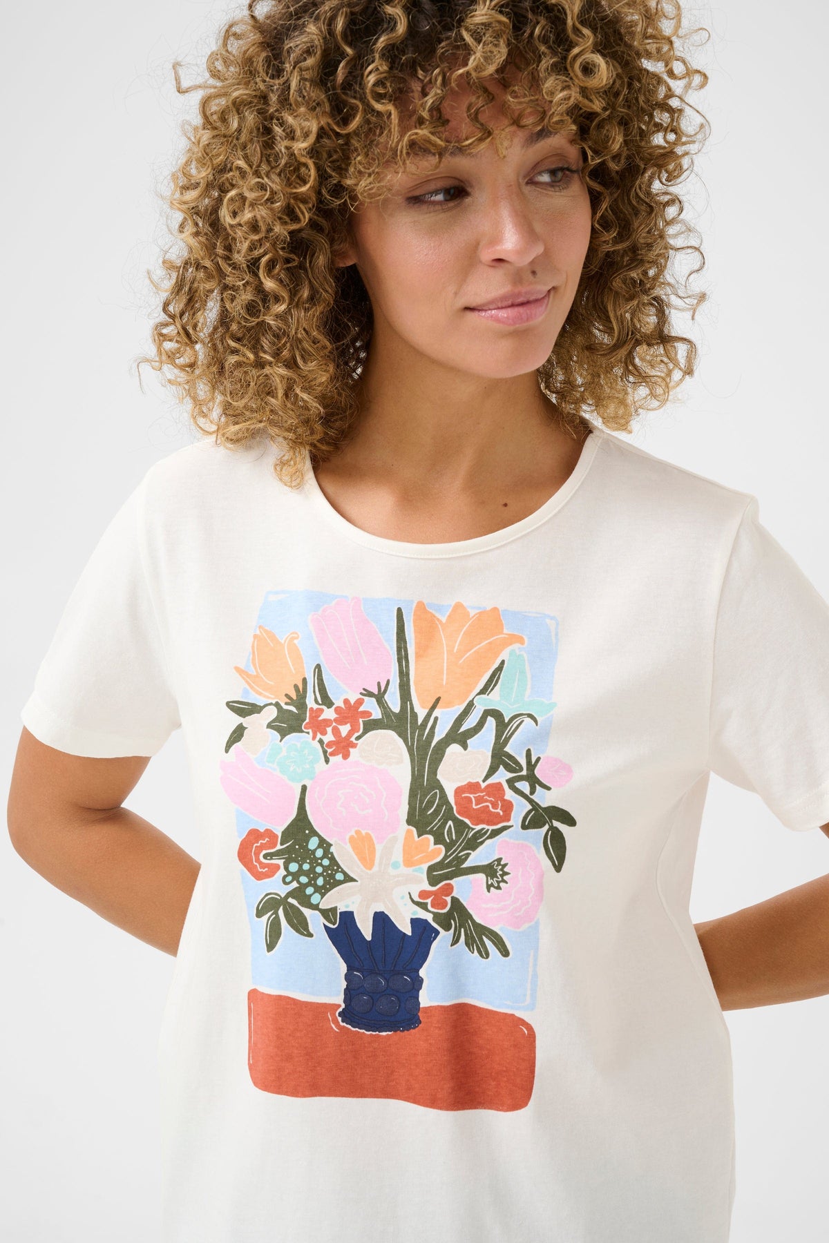 CREAM Flower Pot Print T-Shirt