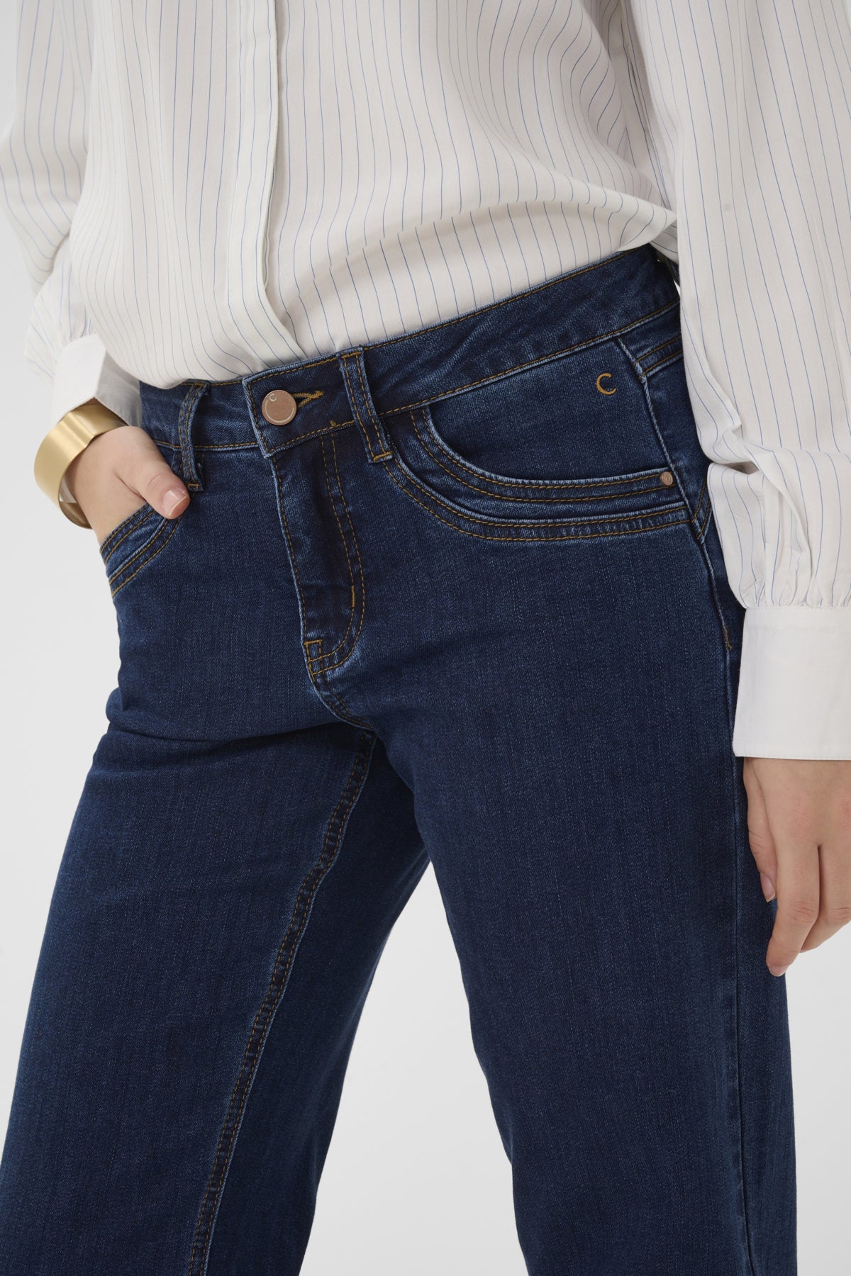 Cream Straight Jean