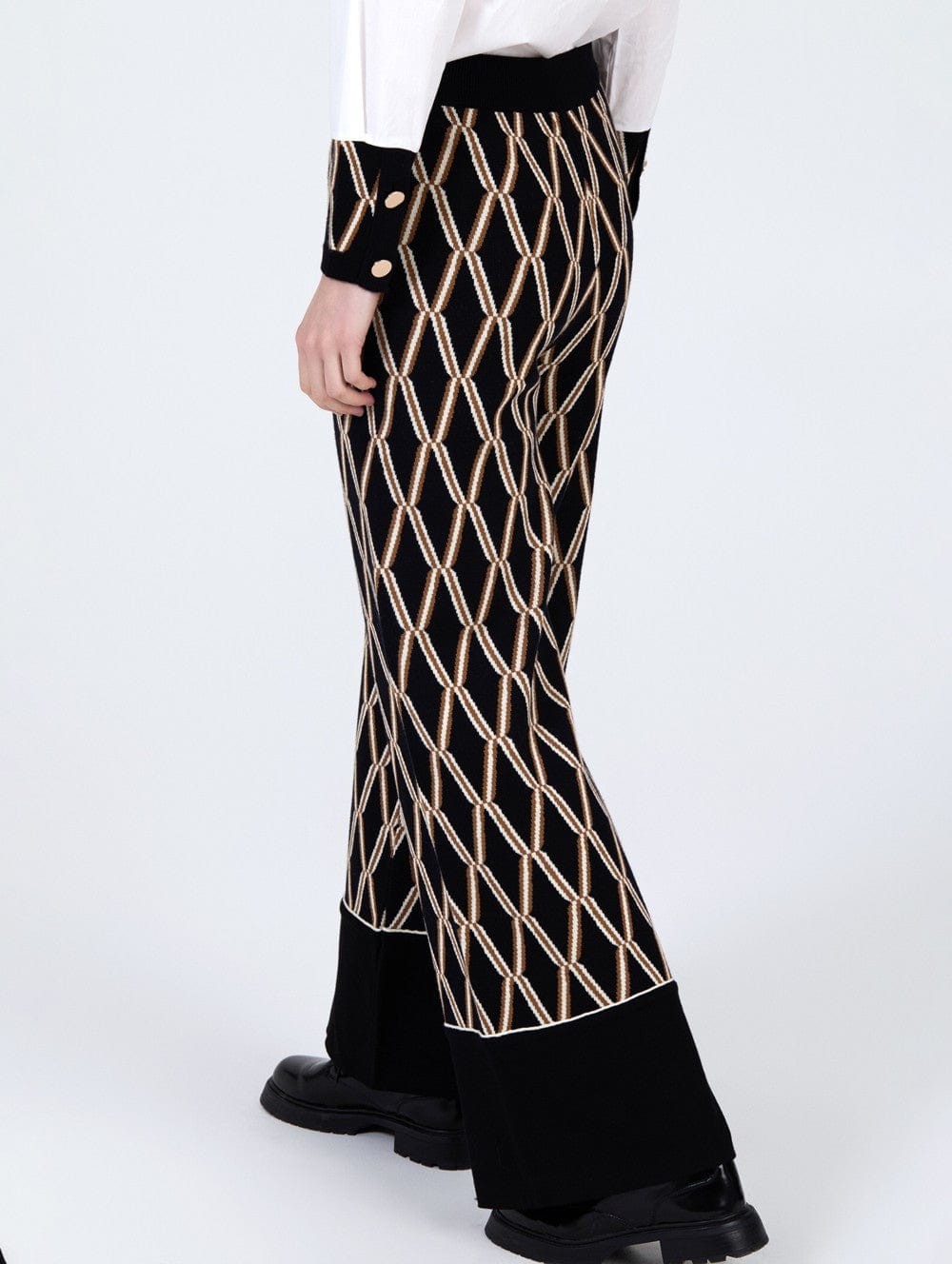 Skatie Knit Trouser