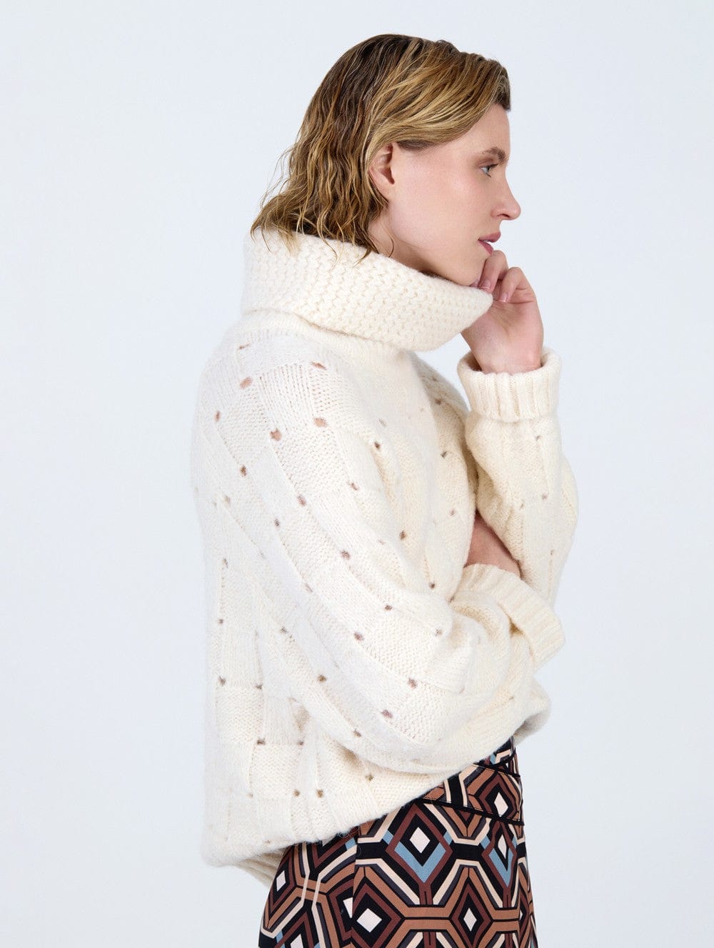 Skatie Woven Square Print Knit