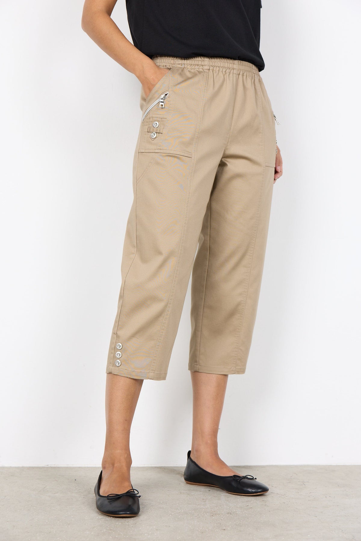 Soyaconcept Three Button Crop Trouser