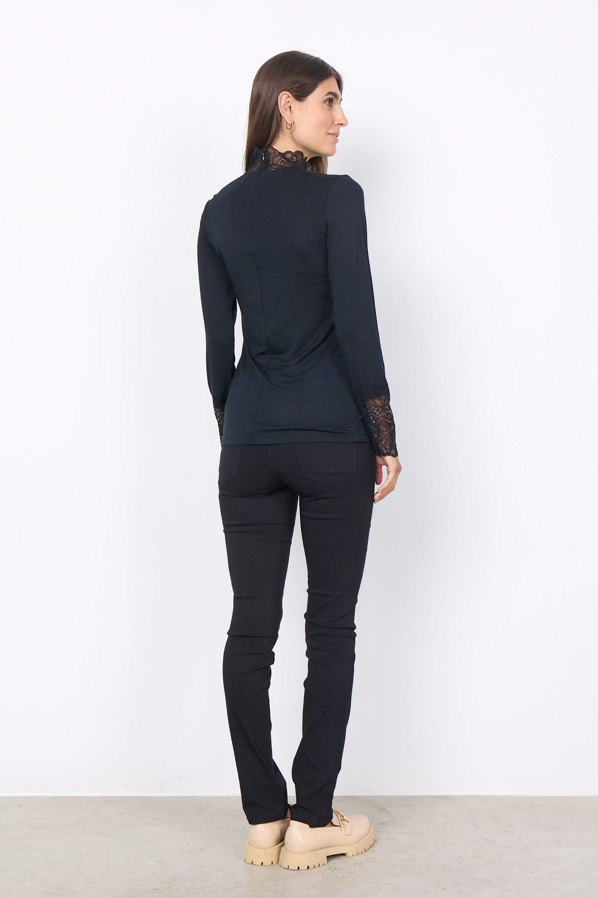 Soyaconcept Funnel Neck Lace Basic