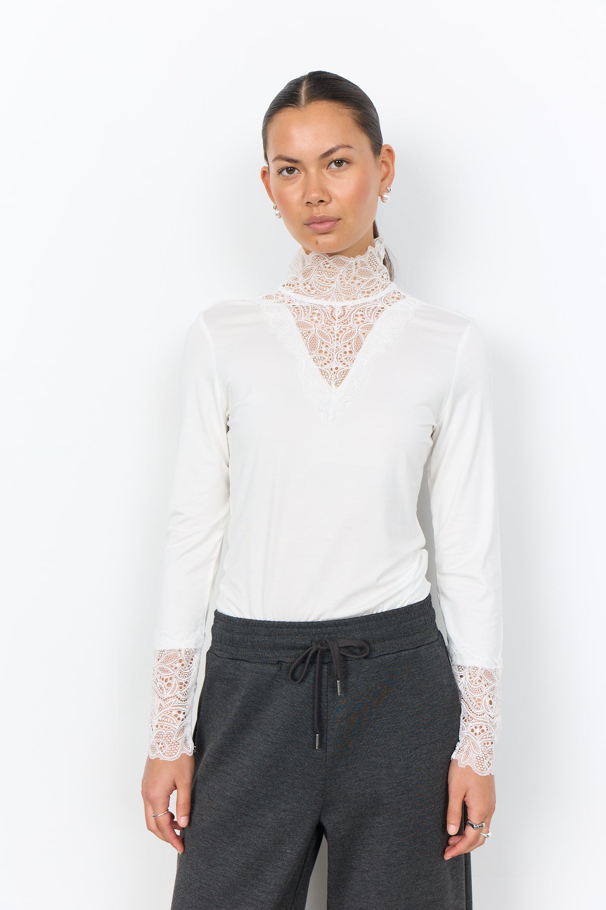 Soyaconcept Funnel Neck Lace Basic