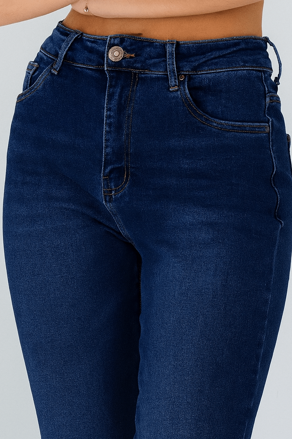 Mila Mom Fit Jeans