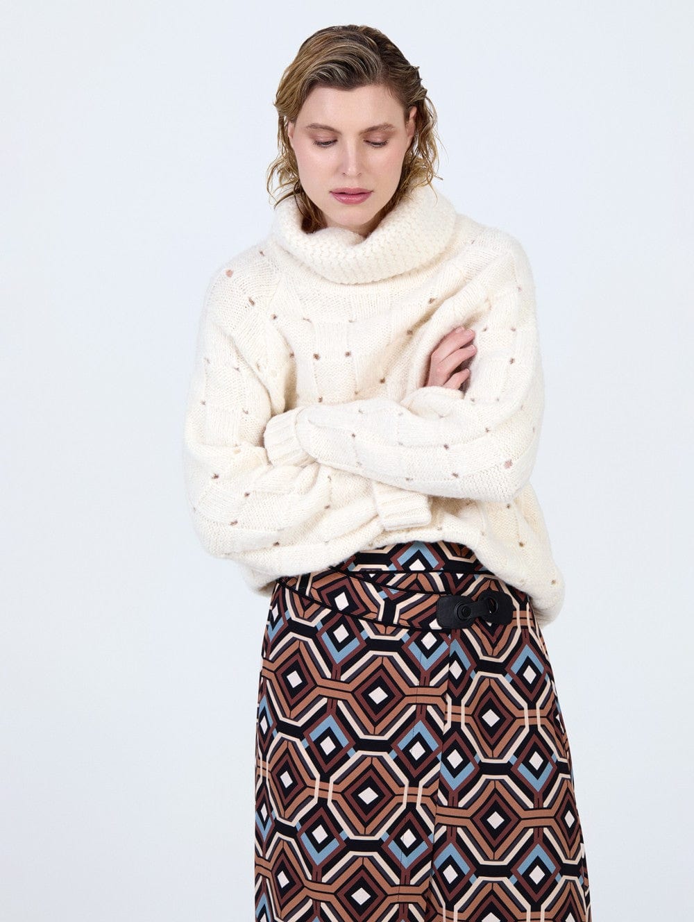 Skatie Woven Square Print Knit