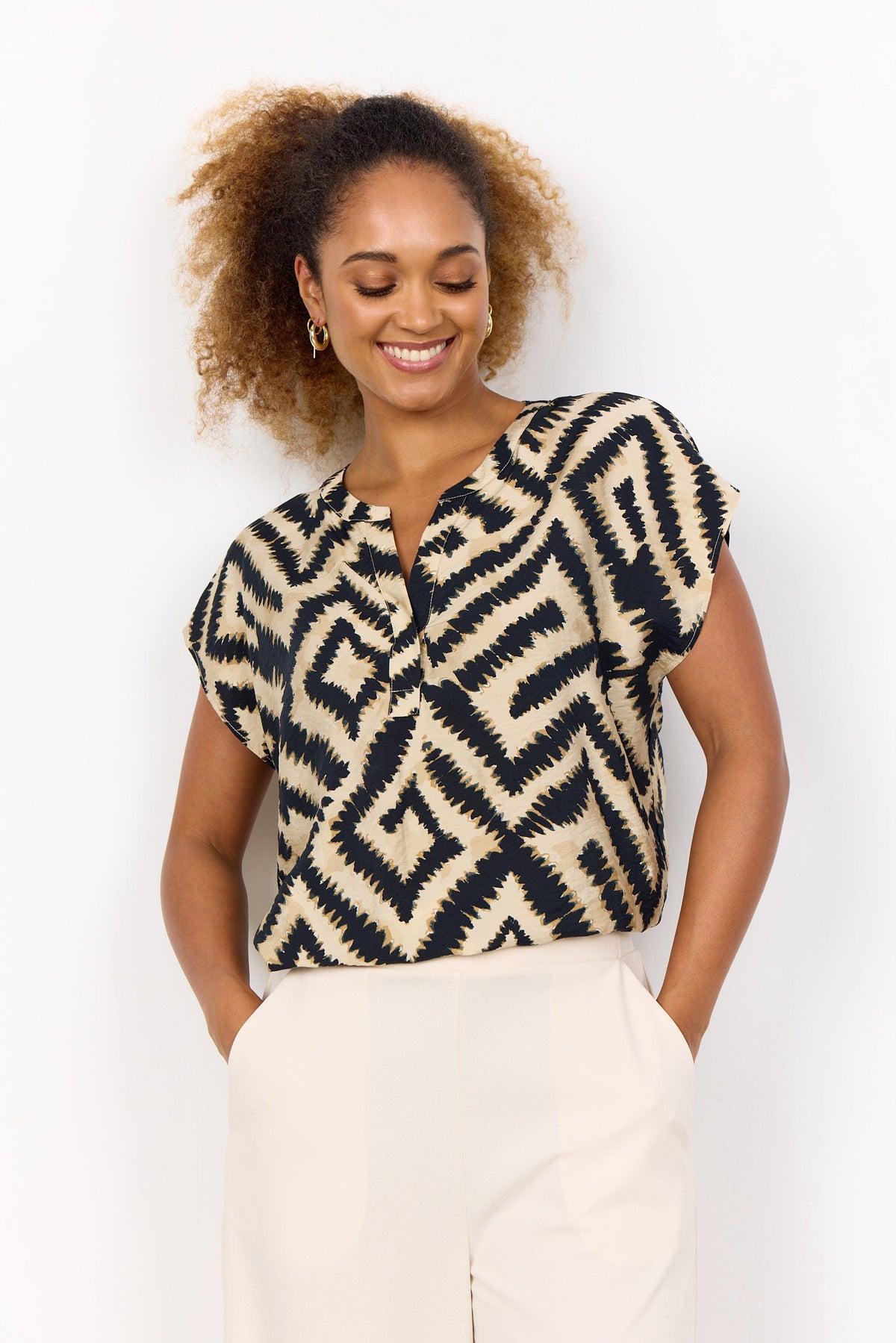 Soyaconcept V-Neck Print Top