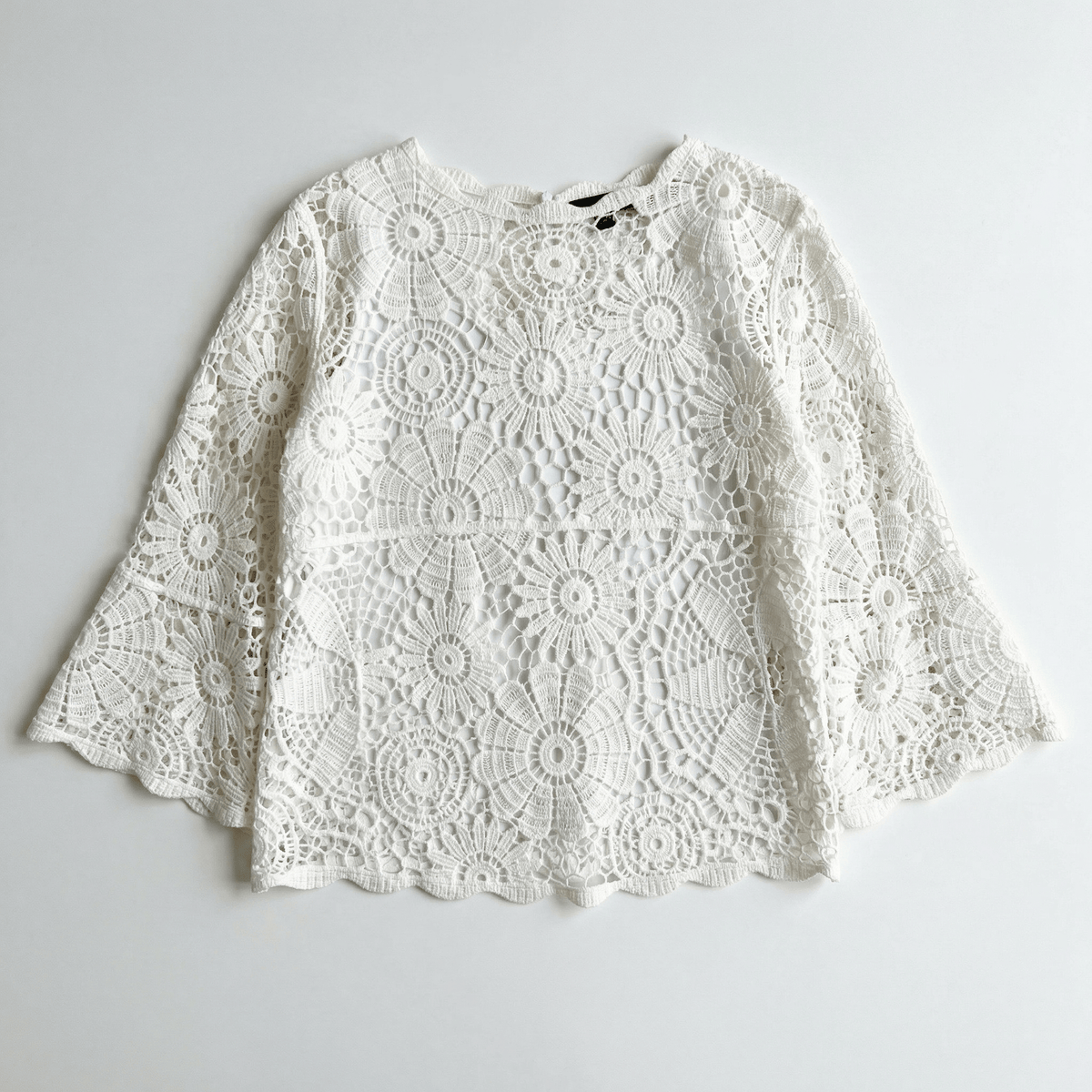 Kartner Bell Sleeve Knit
