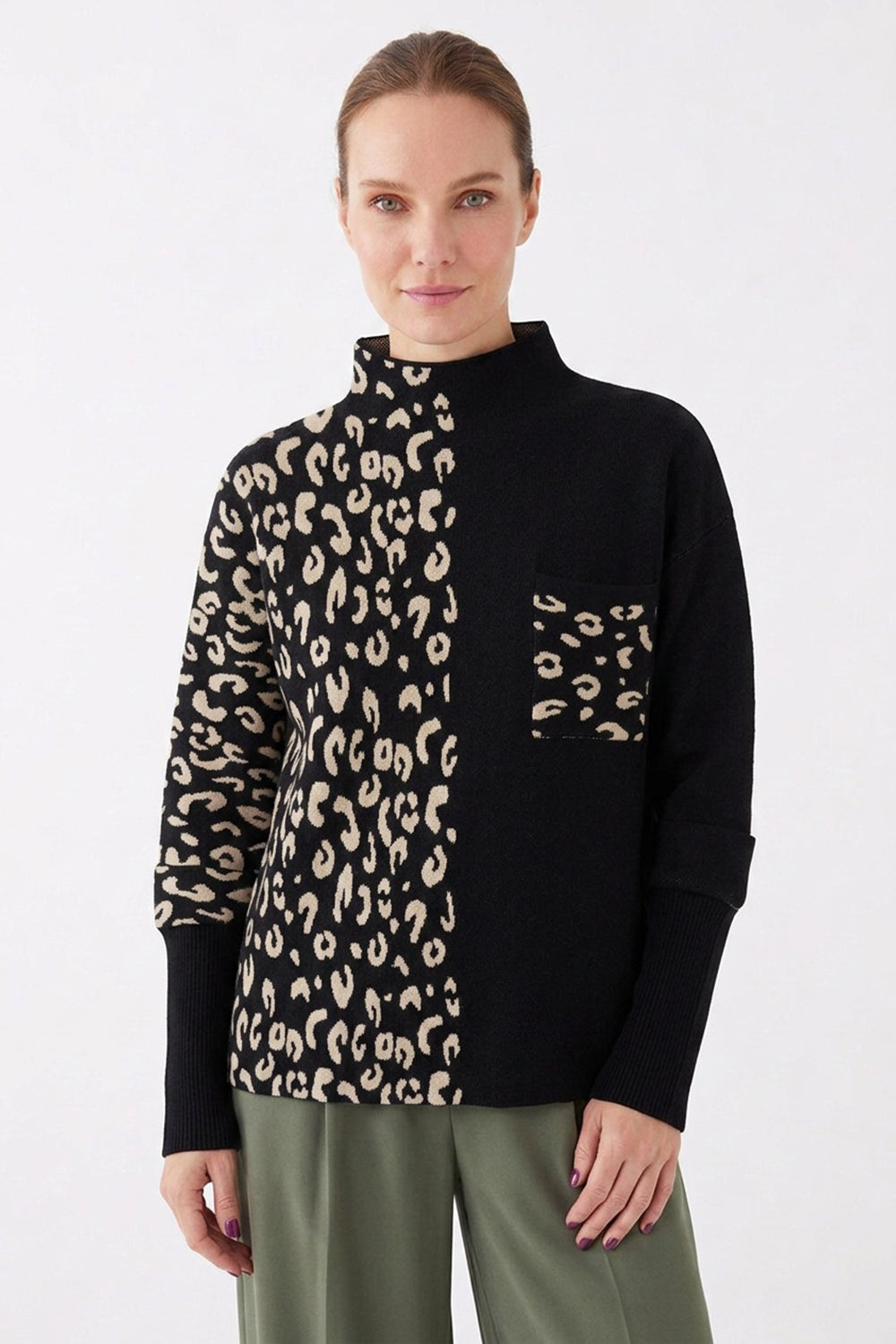 Kartner Leopard Print Knit