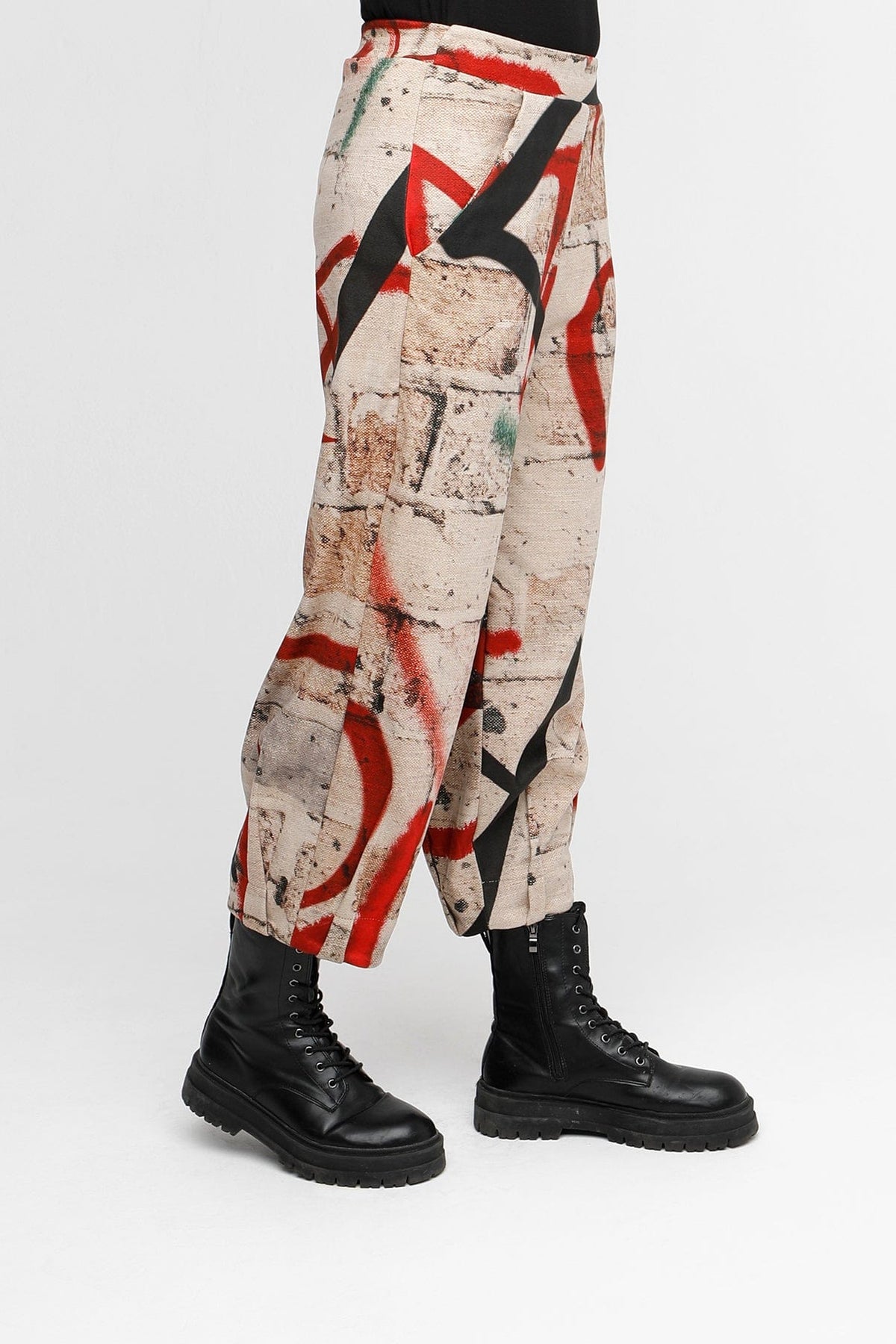 OZAI N KU Graffiti Print Barrel Leg Trouser