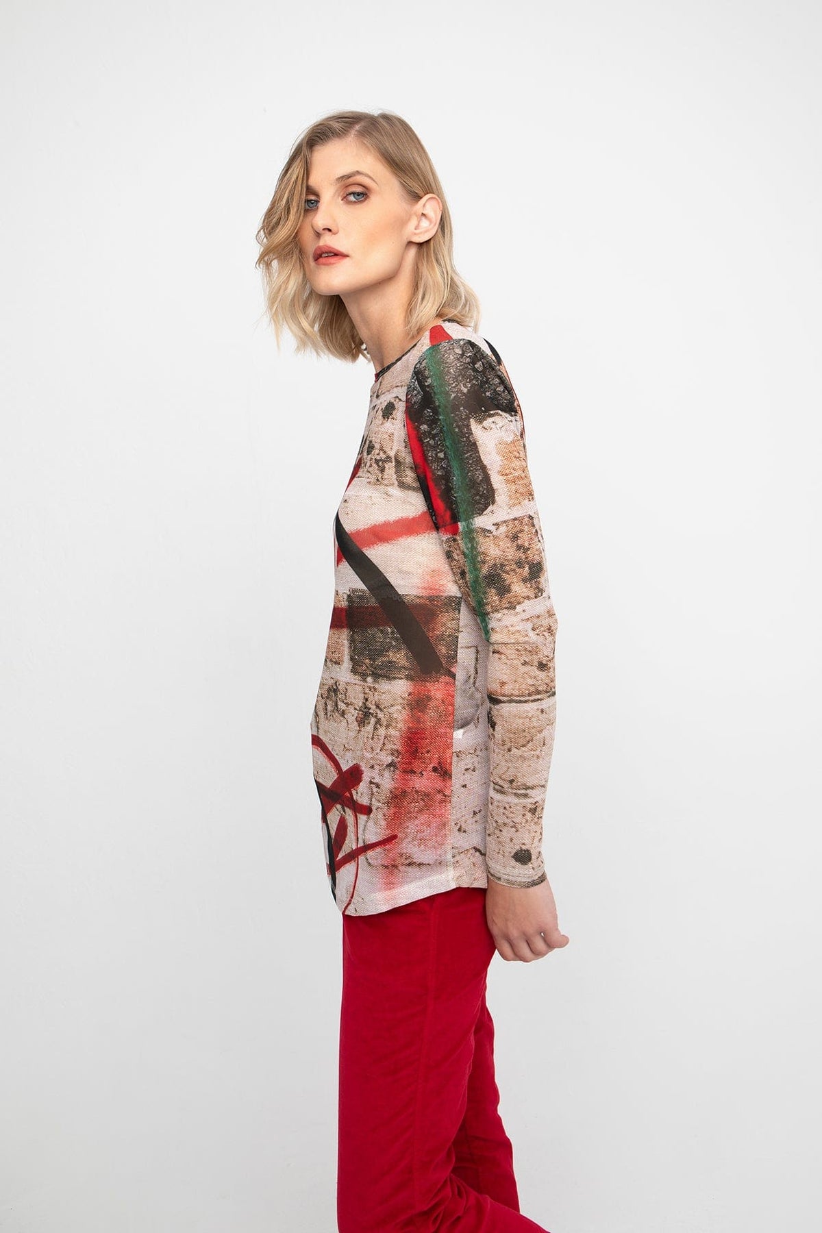 OZAI N KU Graffiti Print Mesh Top