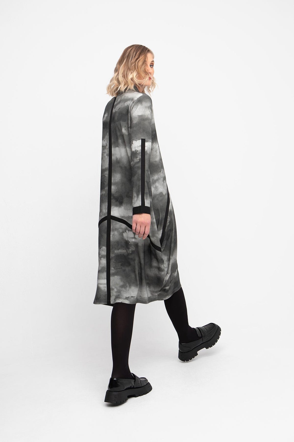 OZAI N KU Cloud Print Dress