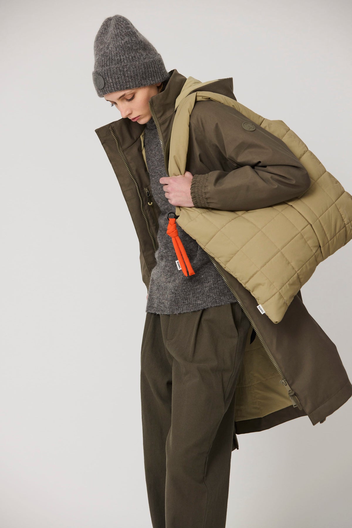TANTÄ Waterproof Square Quilt Bag