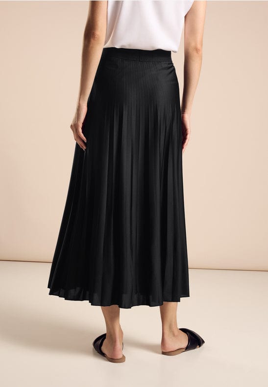 Street One Pleat Skirt