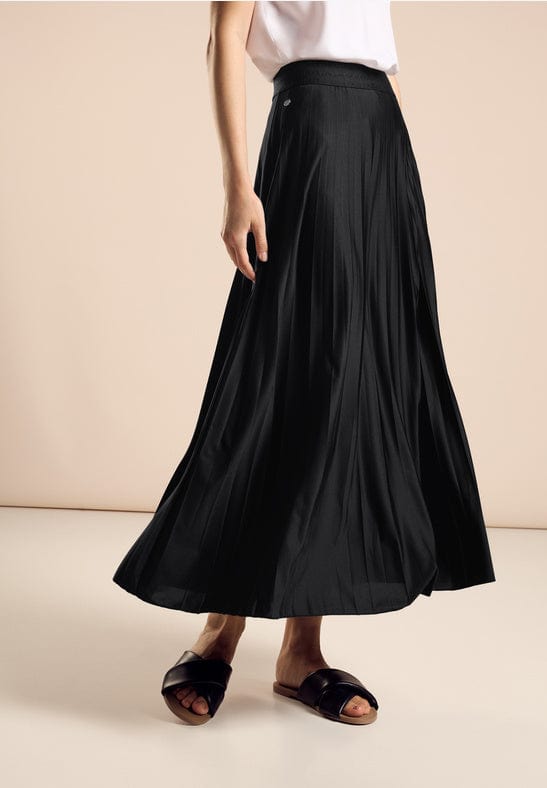 Street One Pleat Skirt