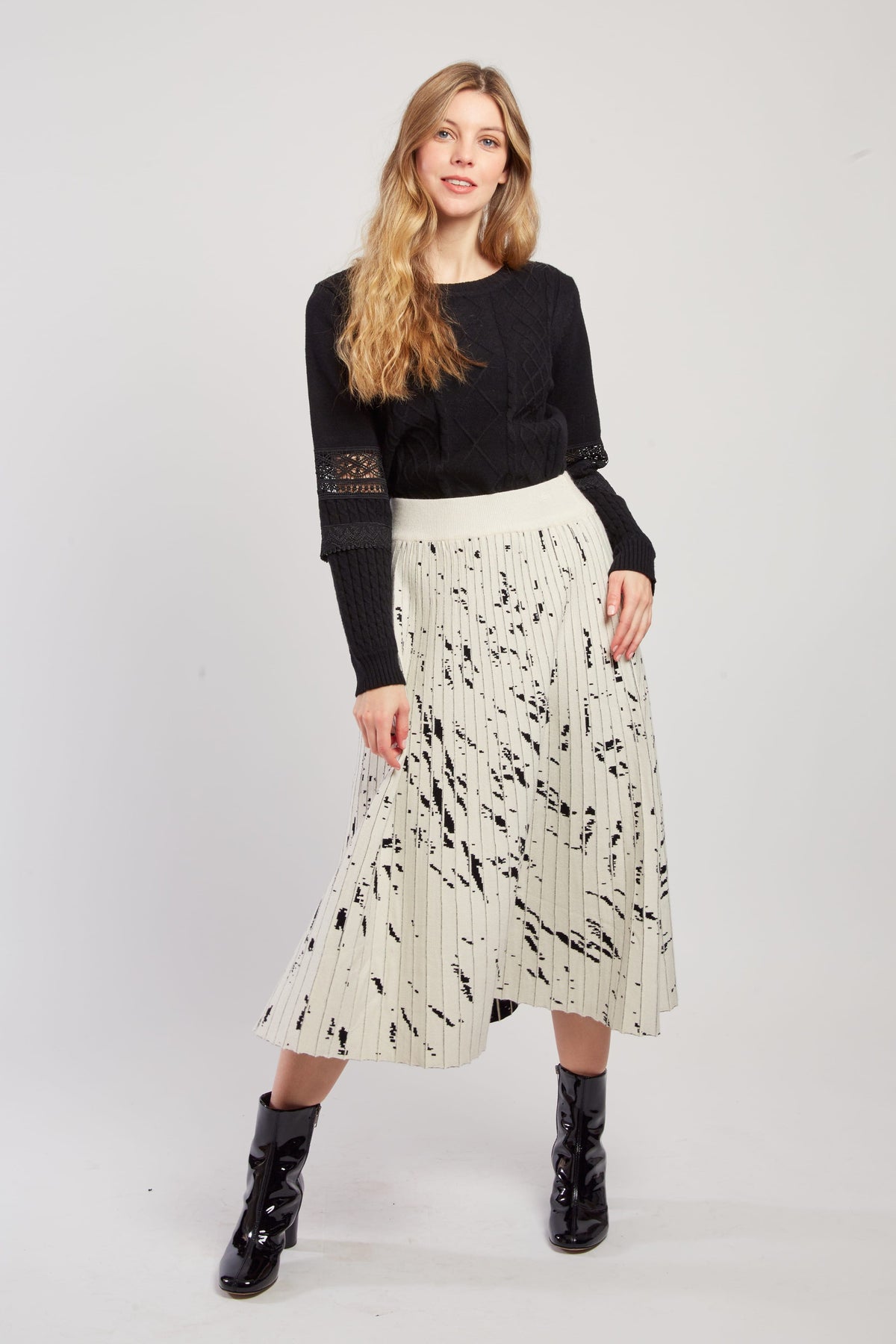 Derhy Splat Print Knit Skirt