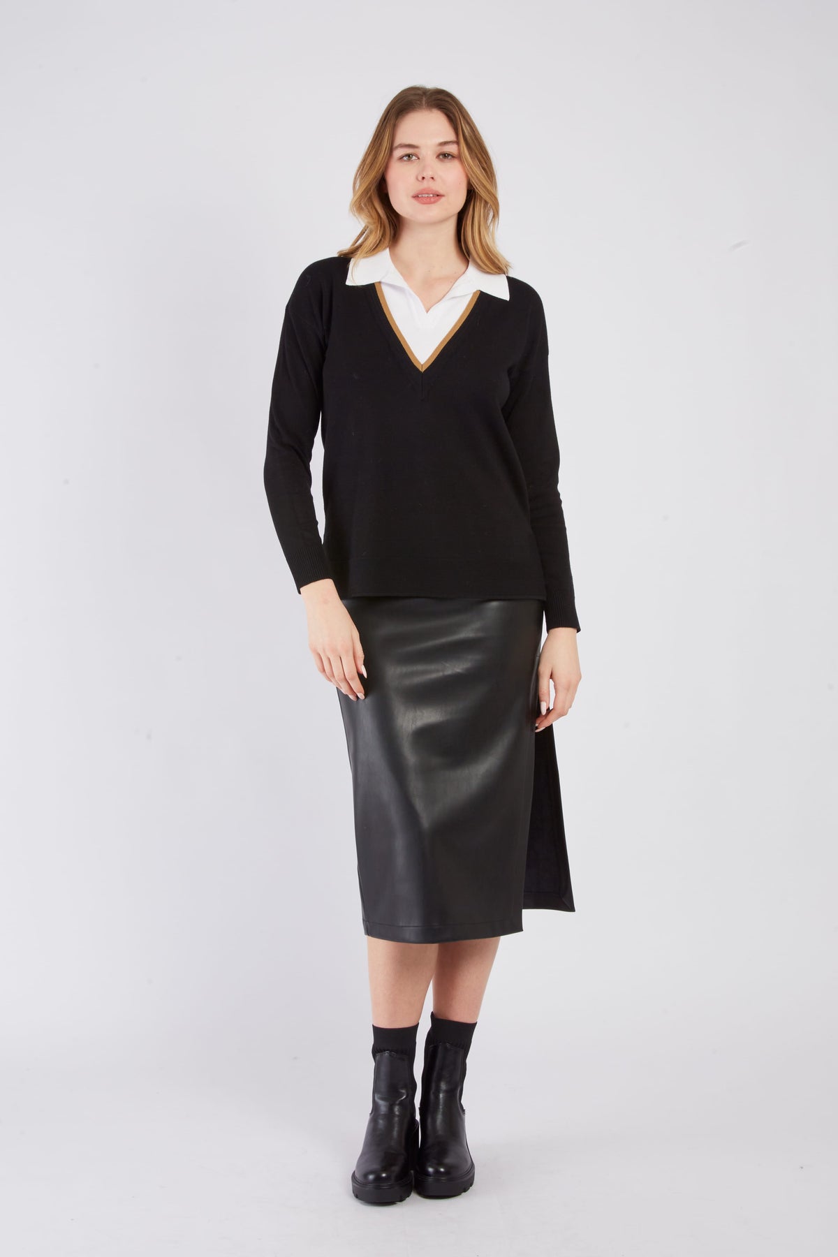 Derhy Double V-neck Knit Top