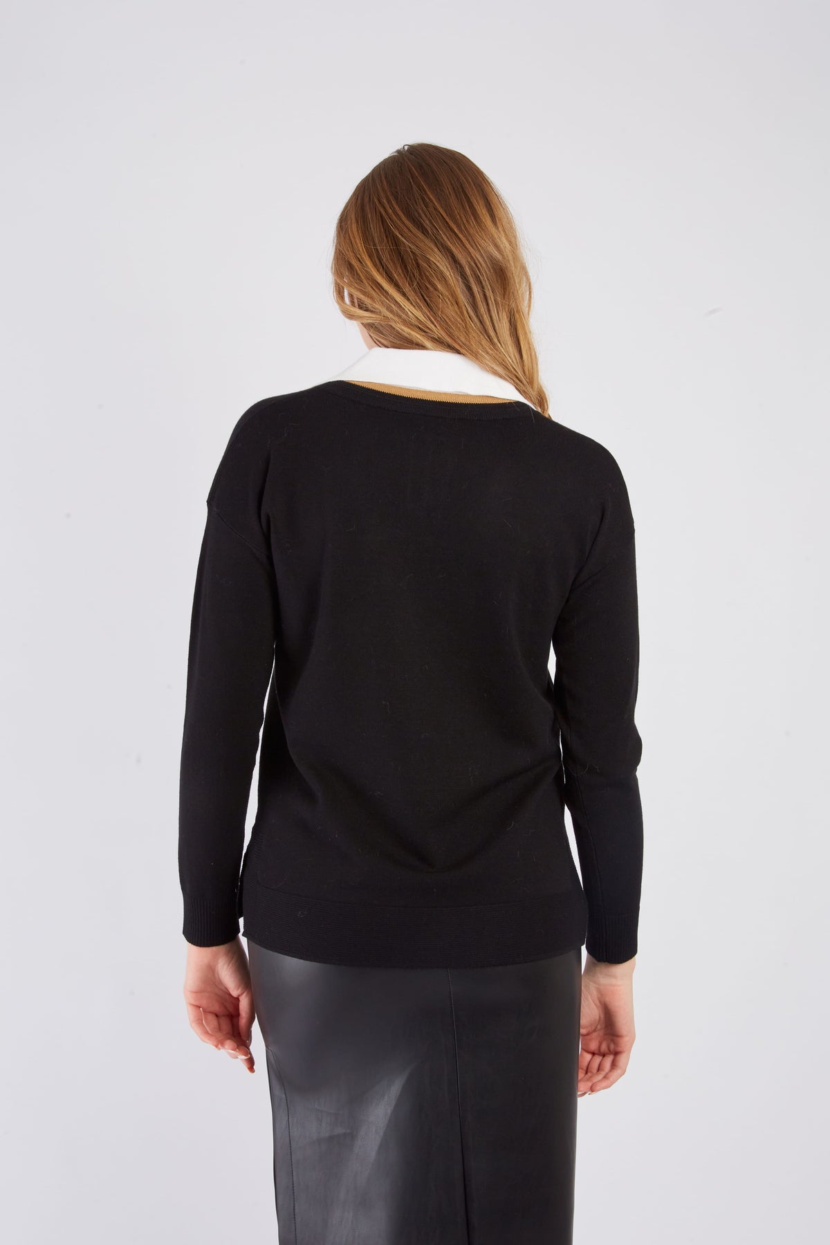 Derhy Double V-neck Knit Top