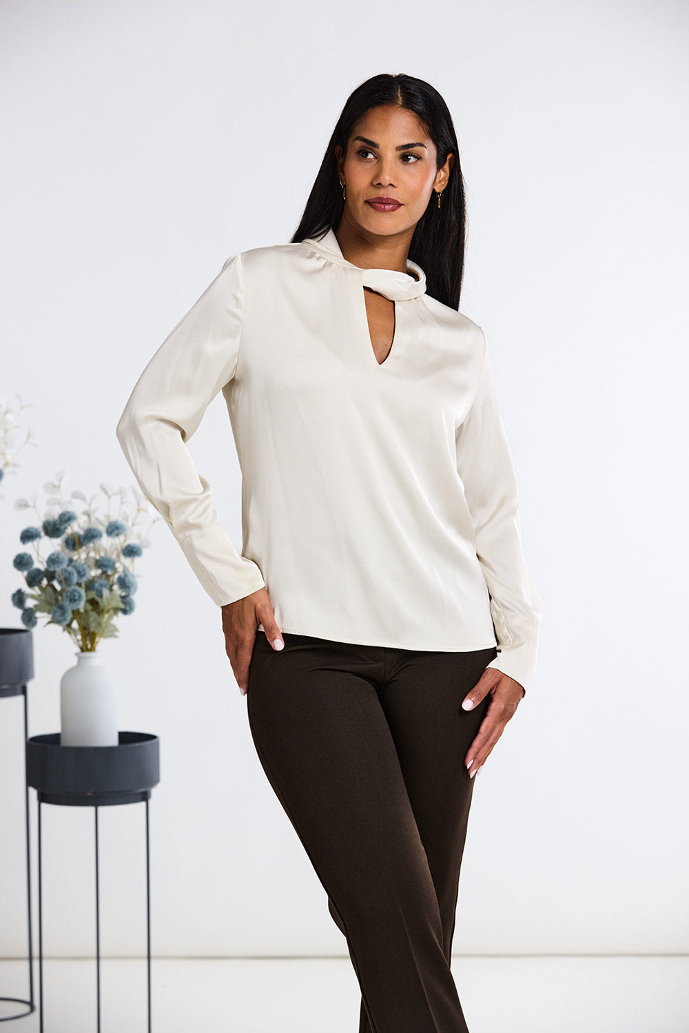Peruzzi Long Sleeve Twist Top
