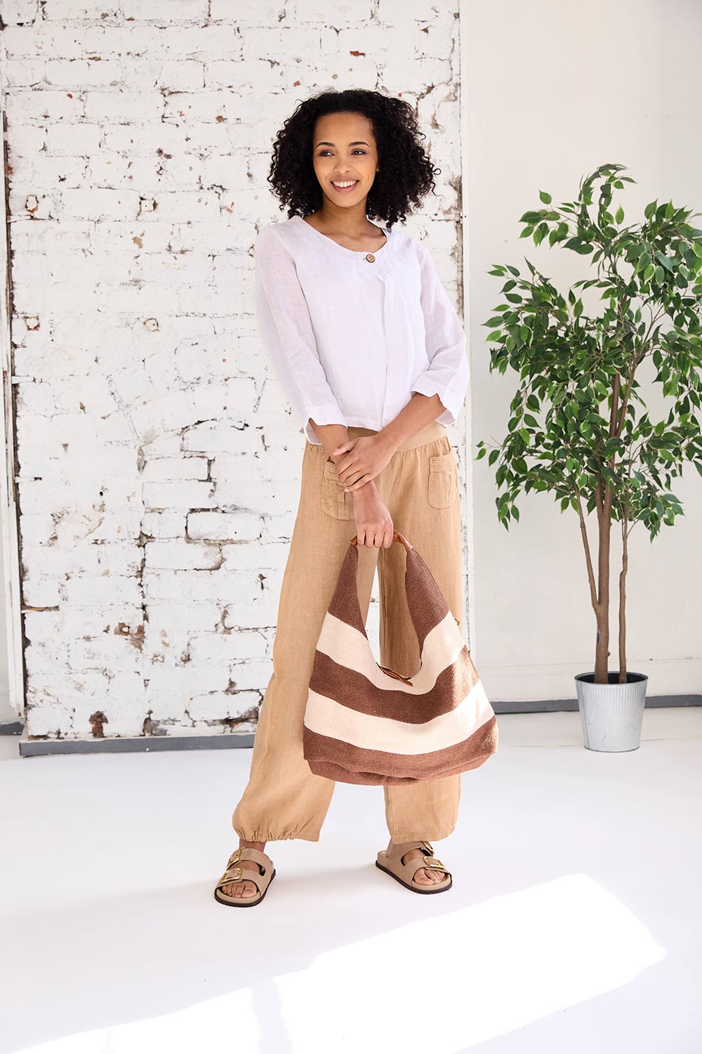 ART One-Button Crop Cardigan