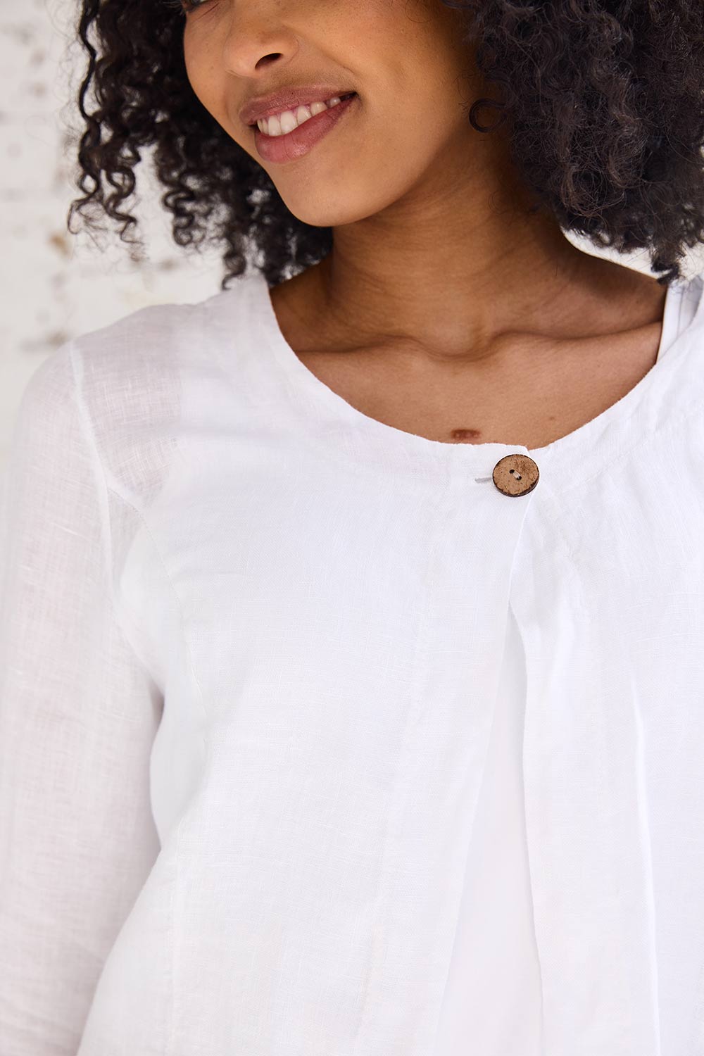 ART One-Button Crop Cardigan