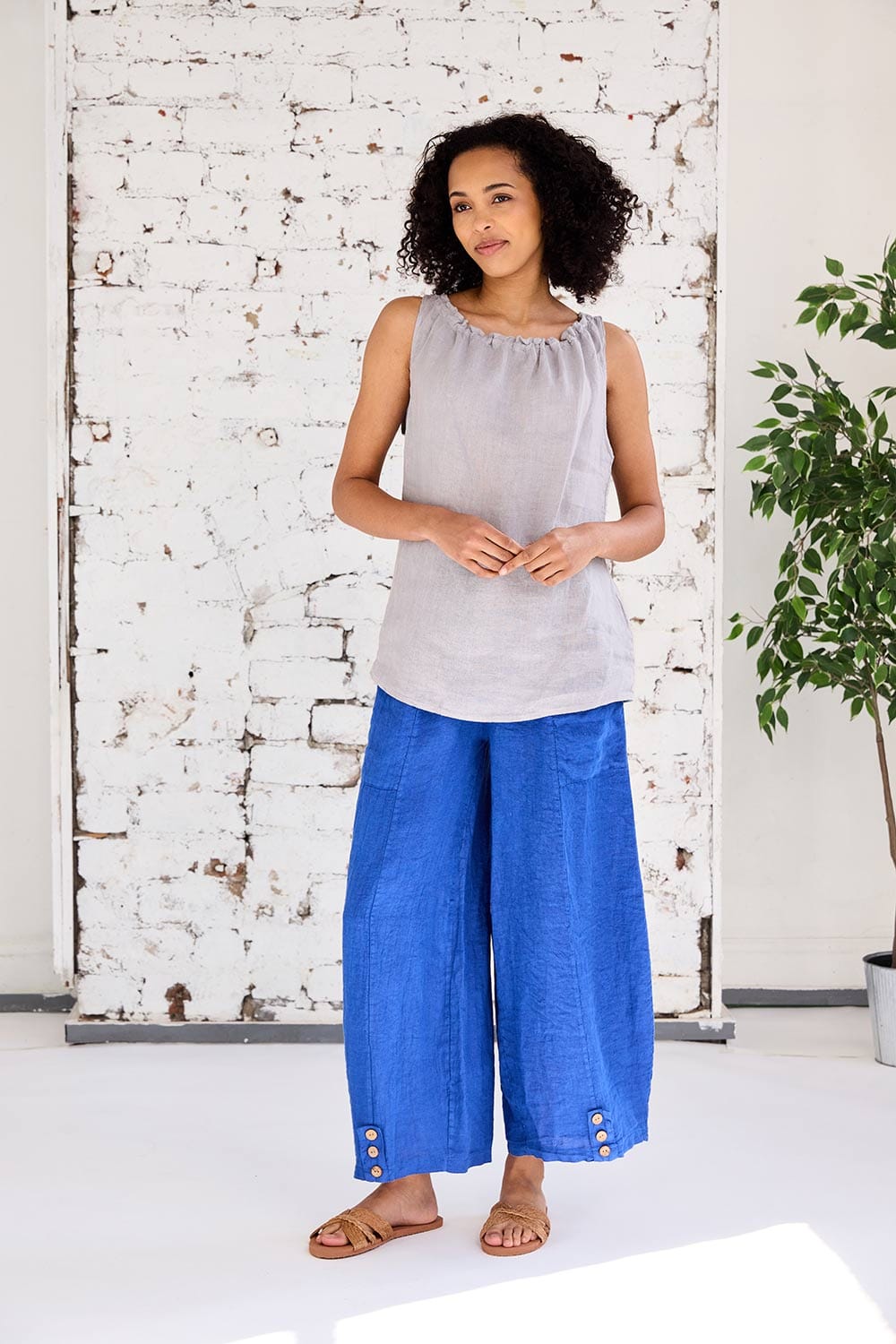 ART Drawstring Sleeveless Top