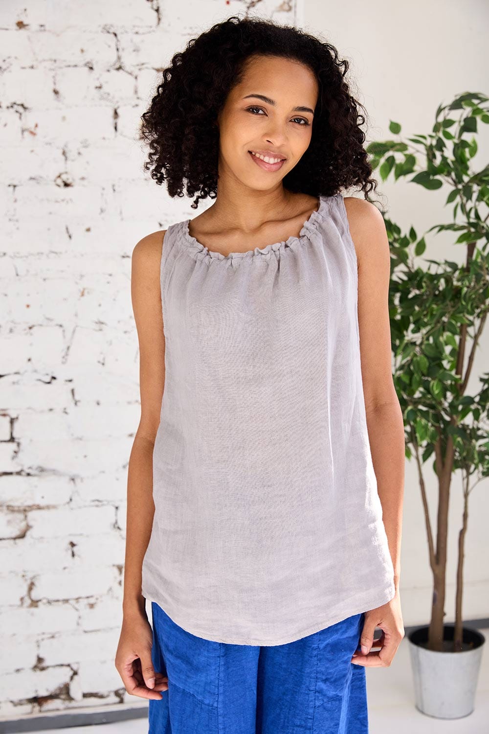 ART Drawstring Sleeveless Top
