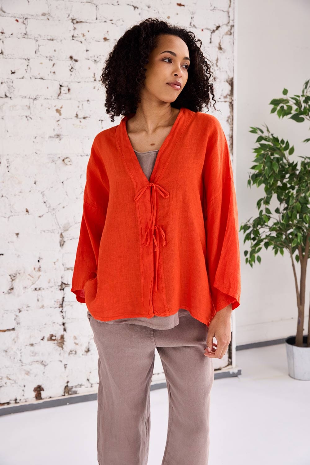 ART Bow Detail Top