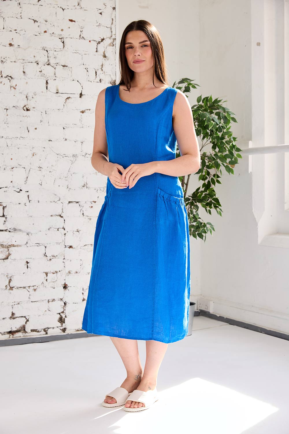 ART Ruched Pocket Sleeveless Dress