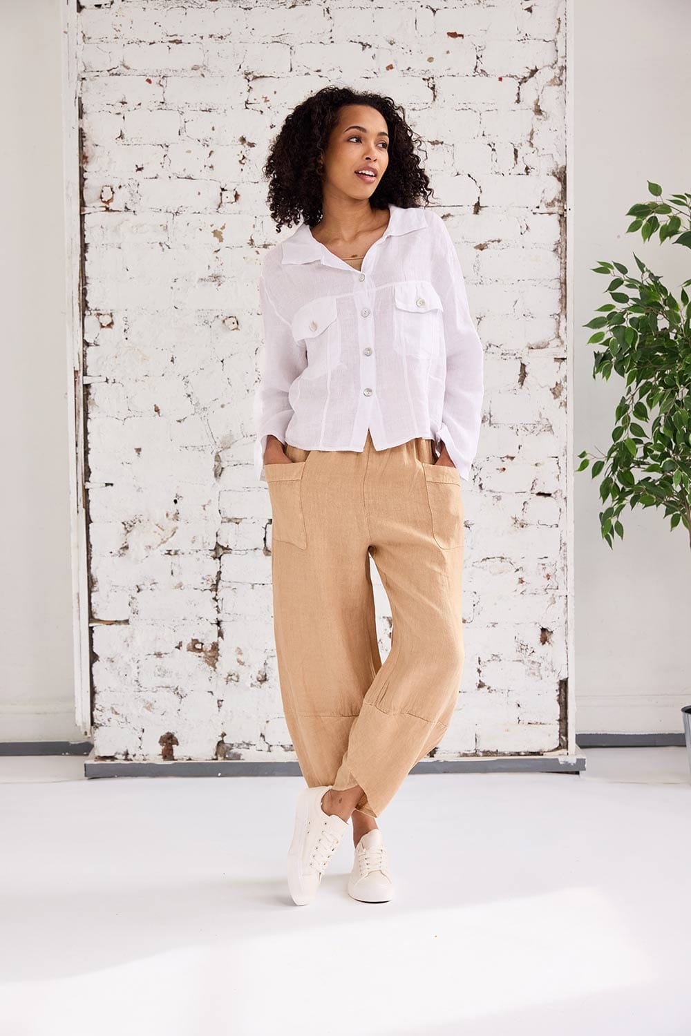 ART Folded Back End Trousers
