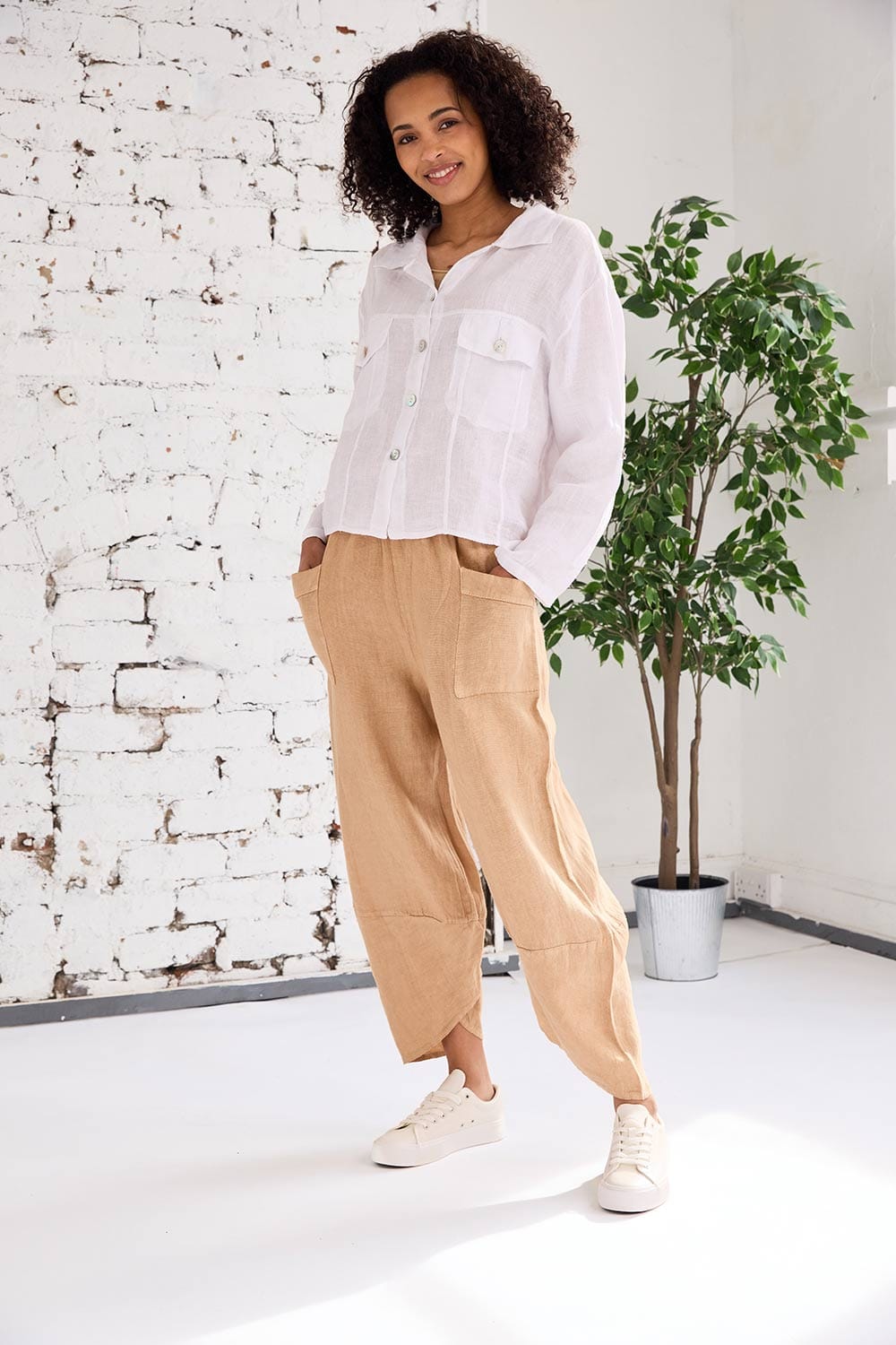 ART Folded Back End Trousers