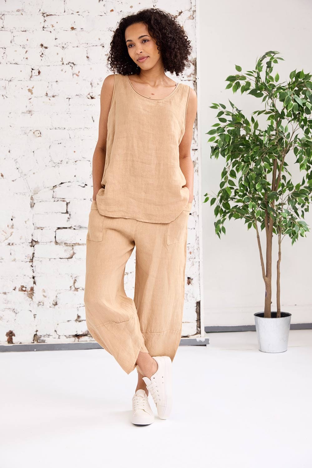 ART Linen Tank Top