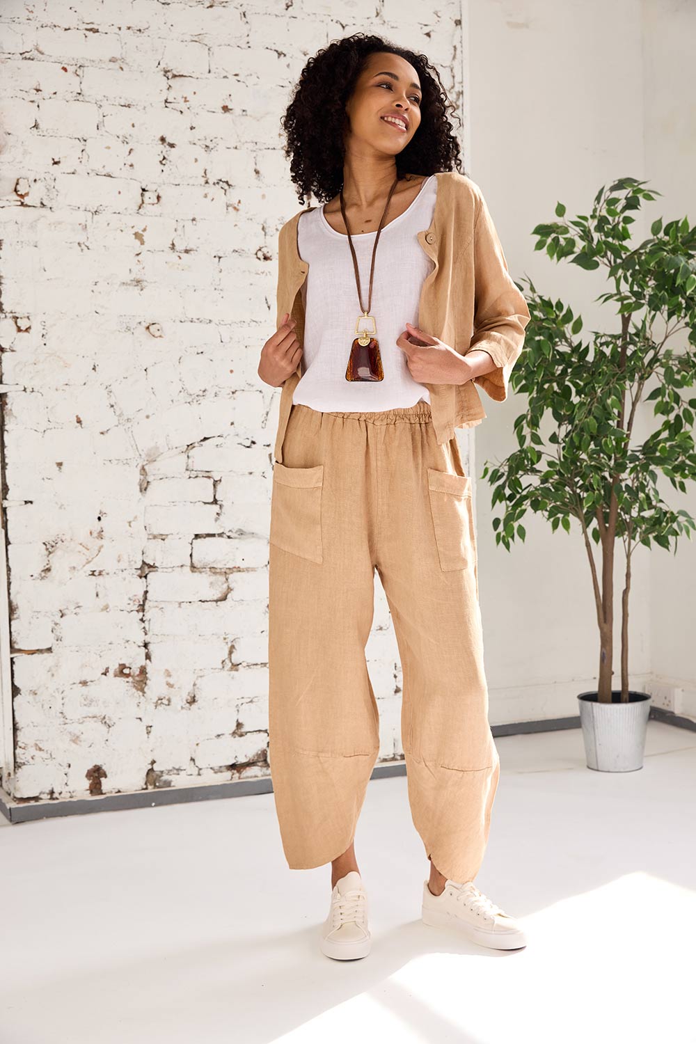 ART One-Button Crop Cardigan