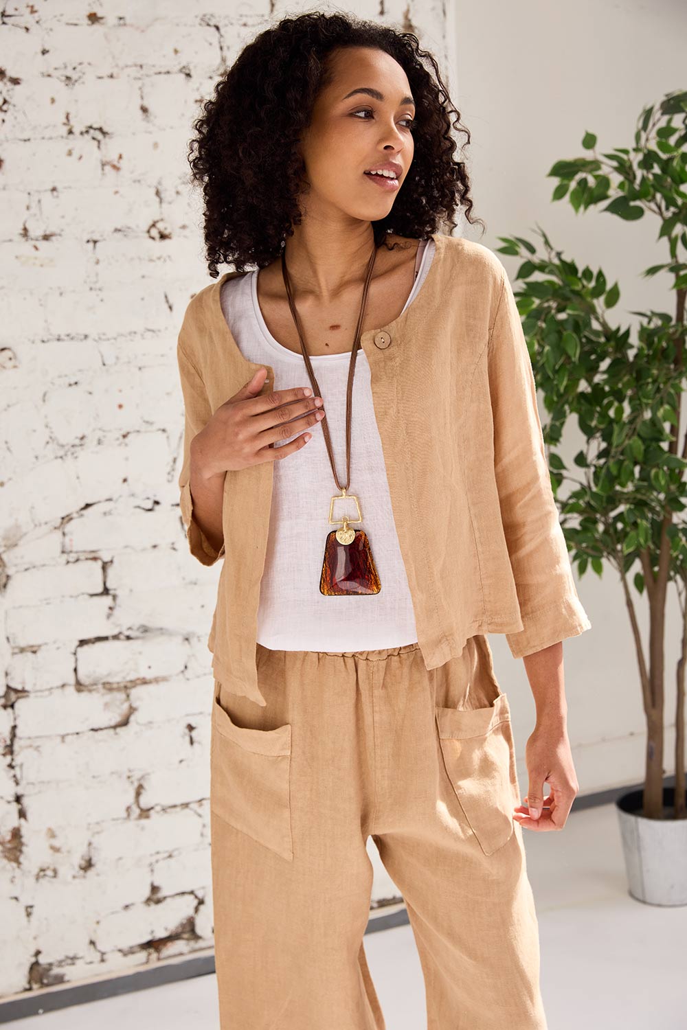 ART One-Button Crop Cardigan