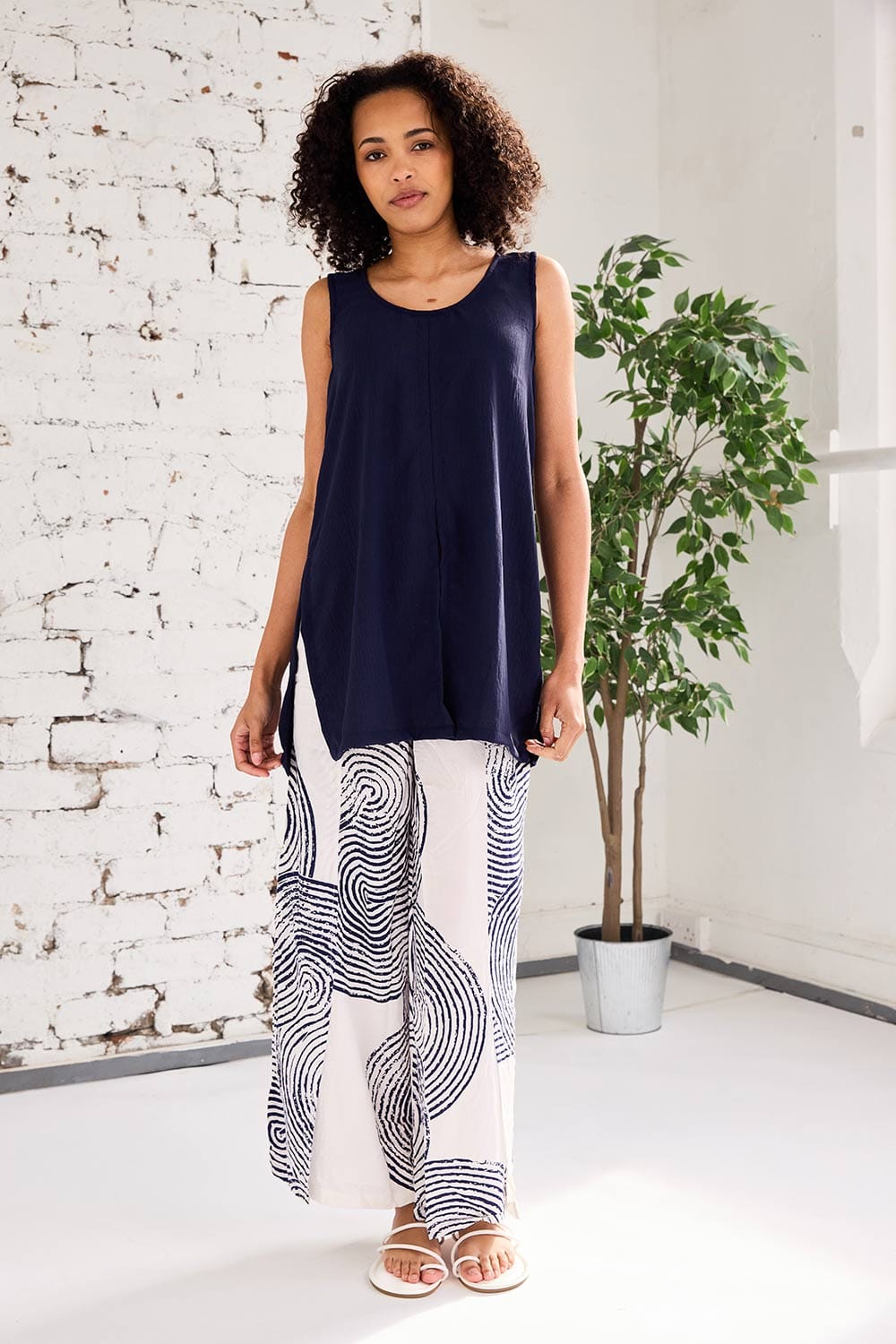 Tara Vao Circle Wide Trouser