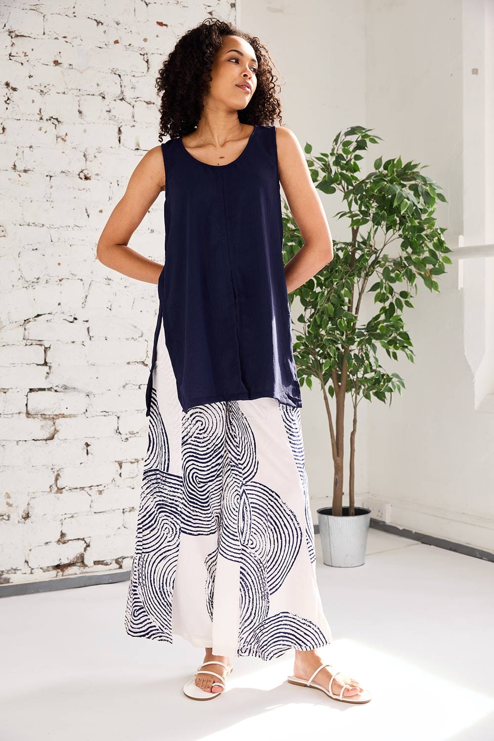 Tara Vao Circle Wide Trouser