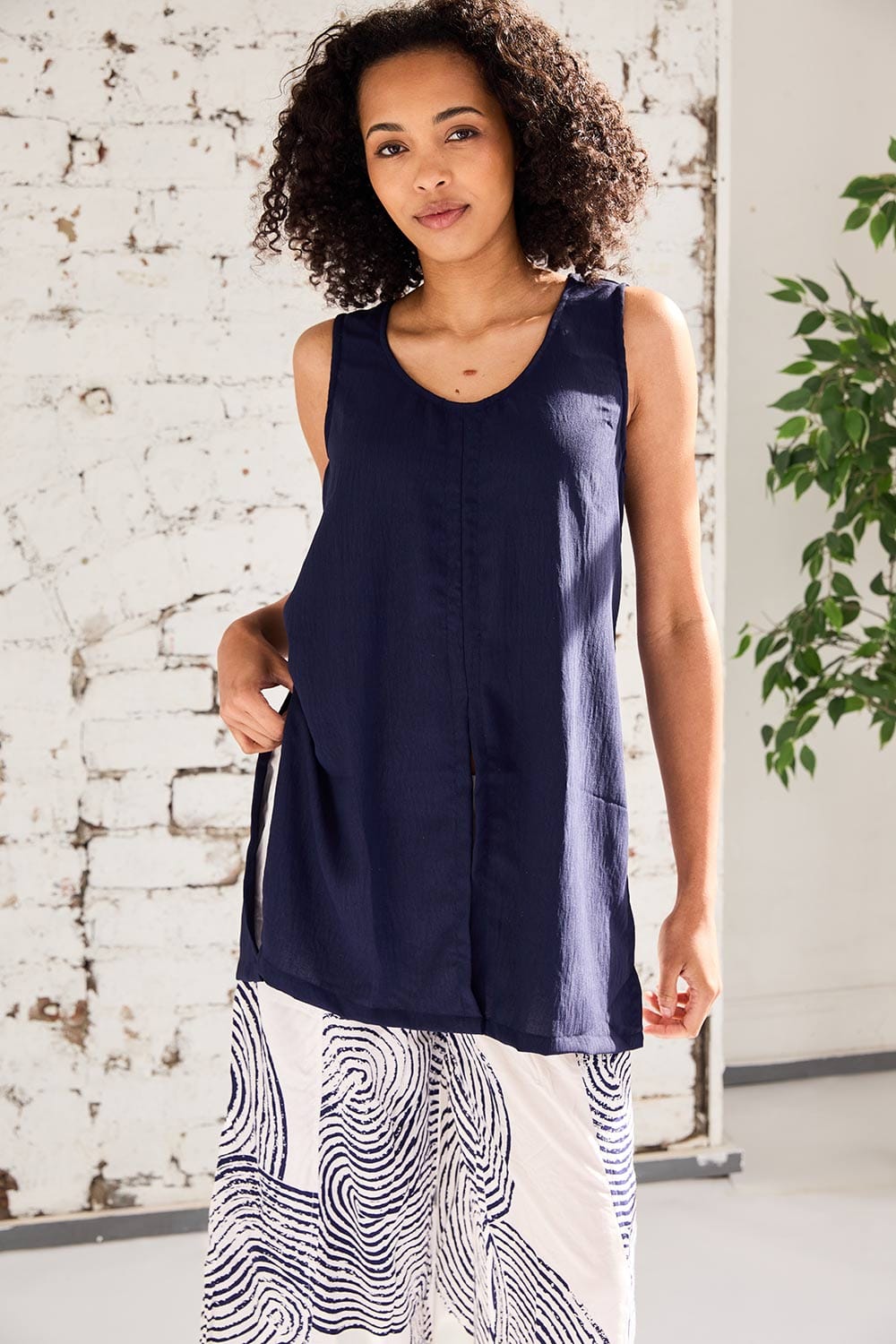 Tara Vao Circle Wide Trouser