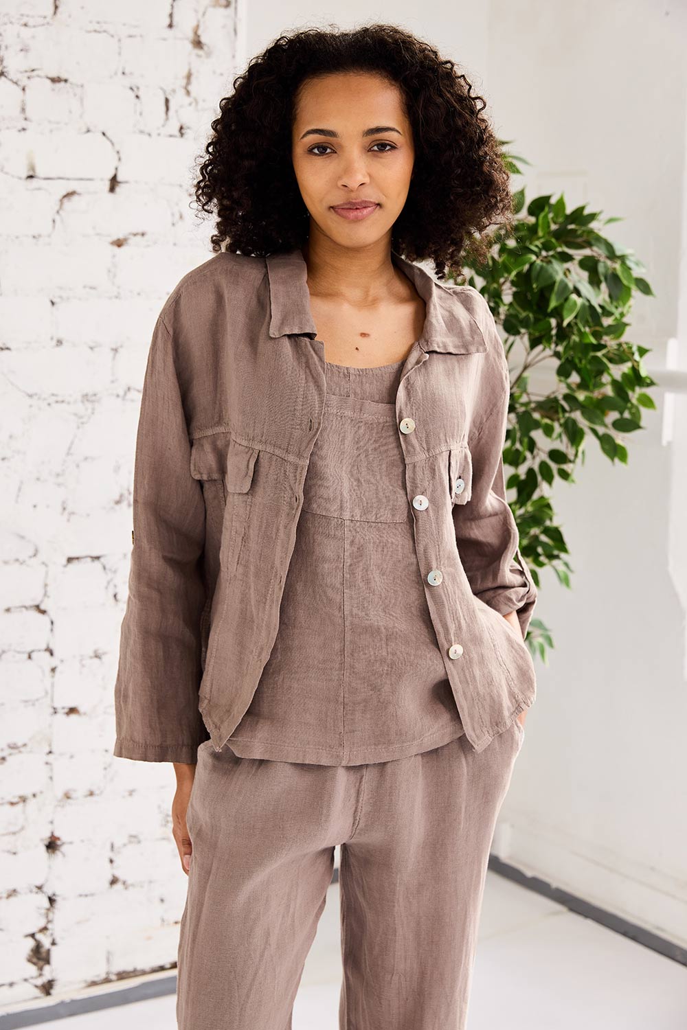 ART Side Button Barrel Trouser