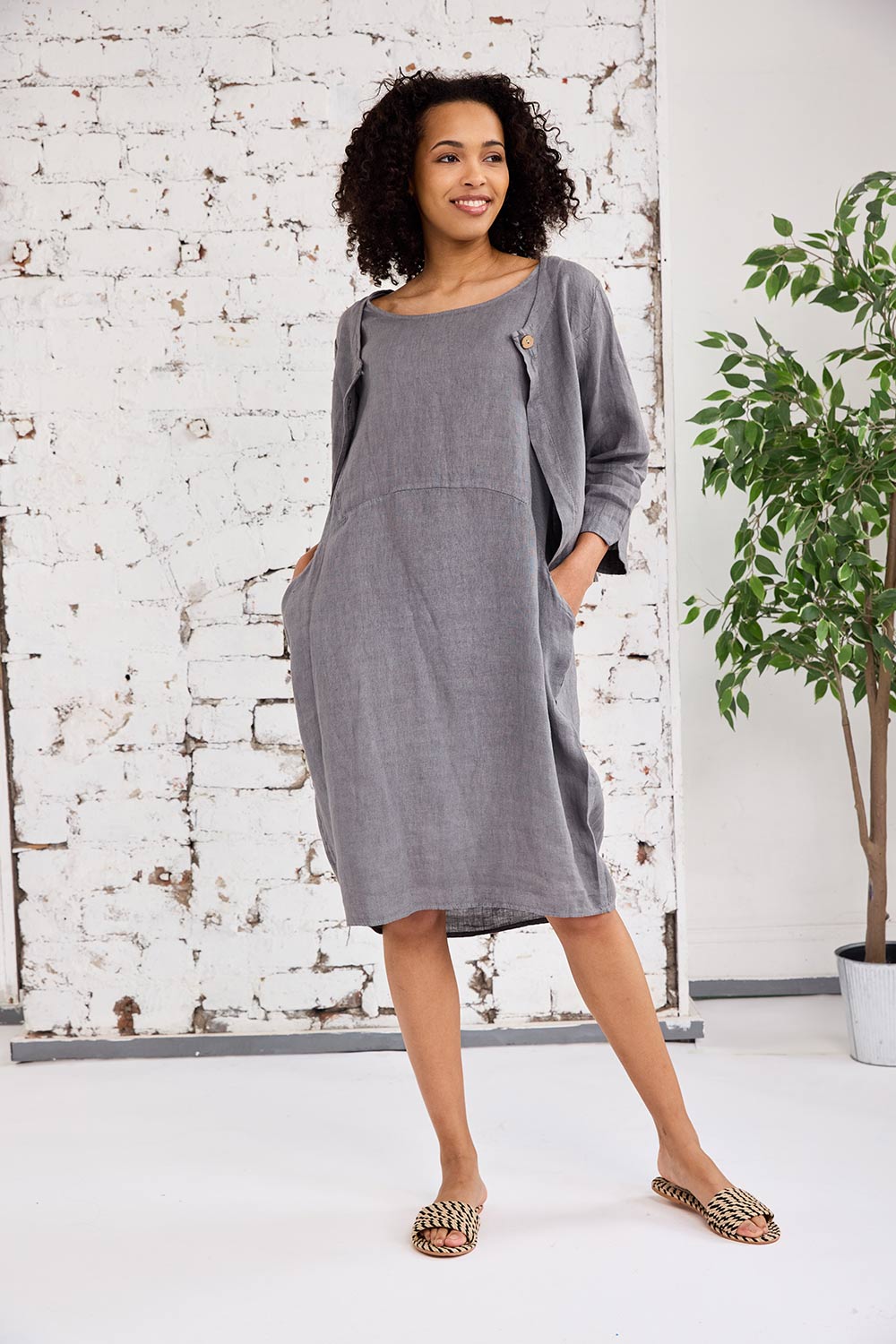 ART One-Button Crop Cardigan