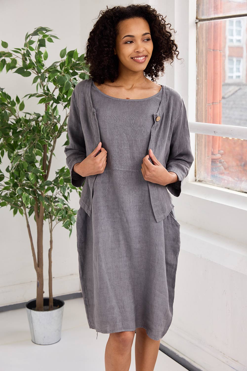 ART One-Button Crop Cardigan