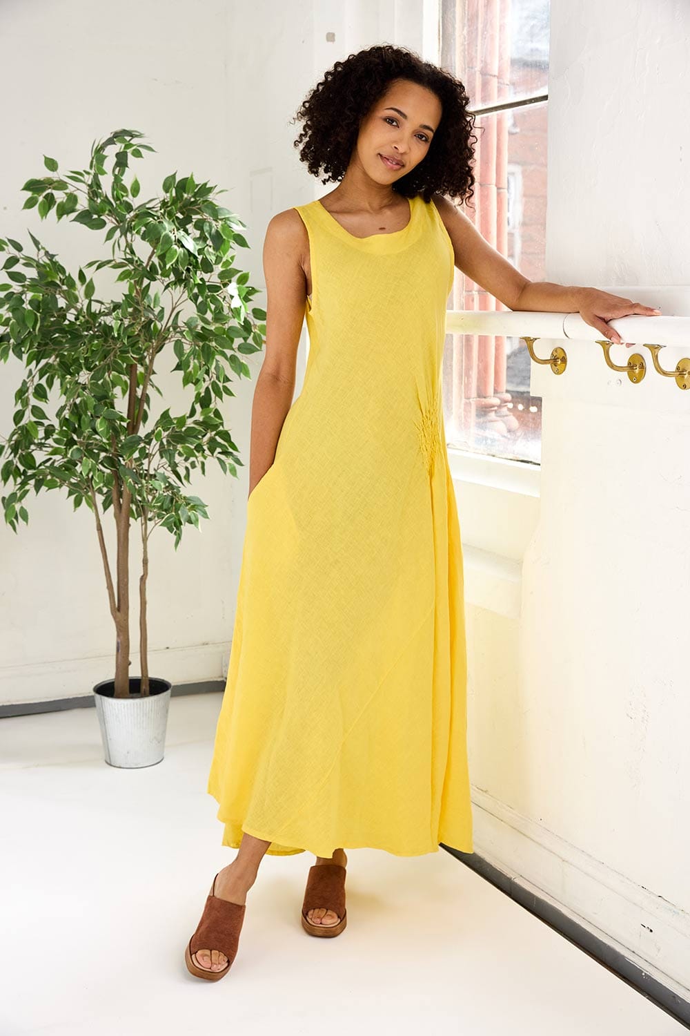 ART Side Ruche Swing Dress