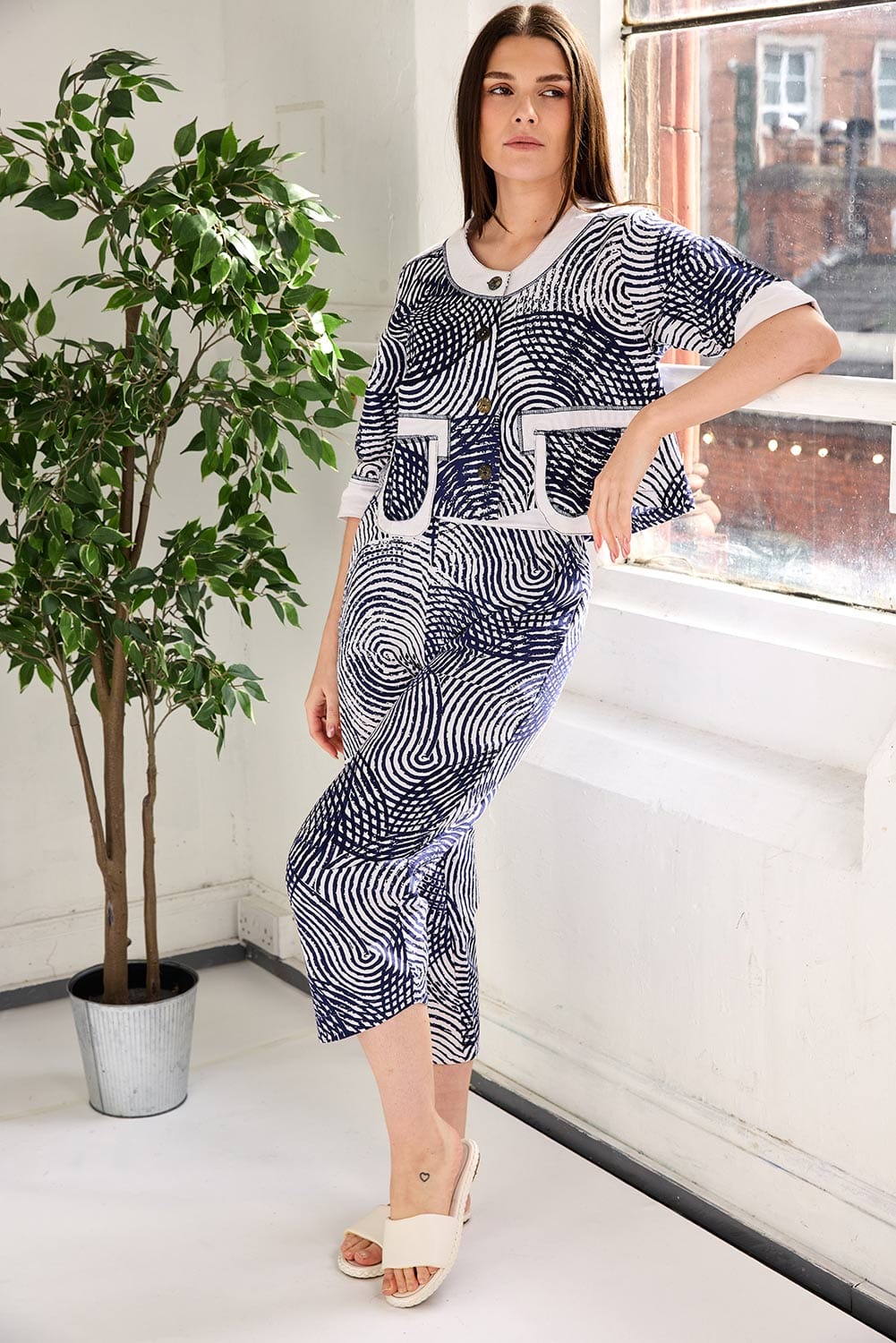 Tara Vao Circle Trouser